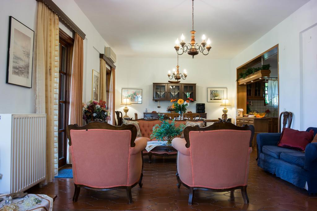 Alexandra Villa Stalos Exterior photo