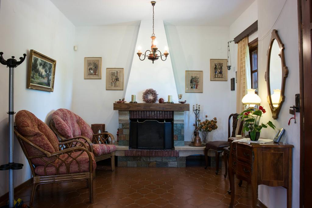 Alexandra Villa Stalos Exterior photo